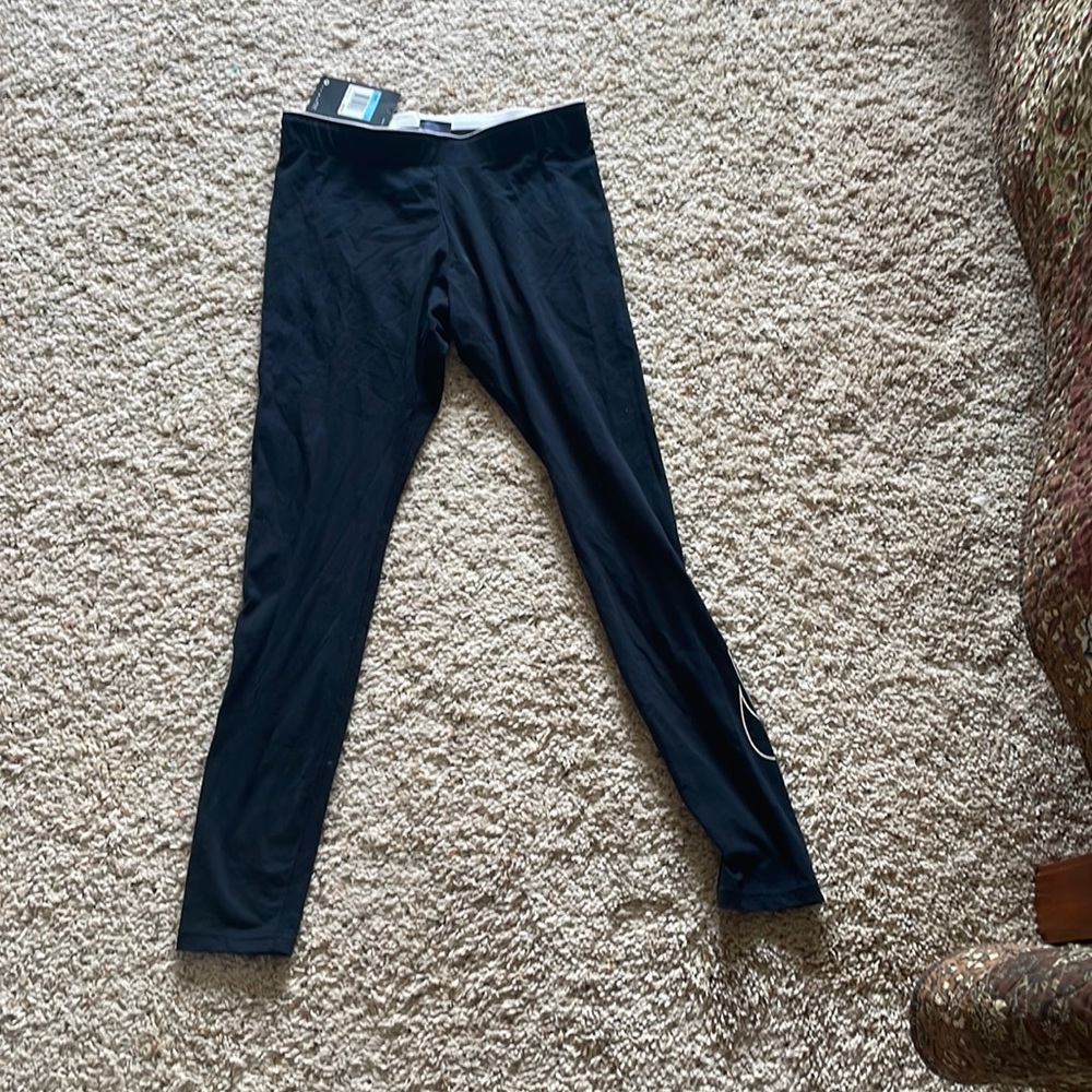 Never Worn Nike black leggings